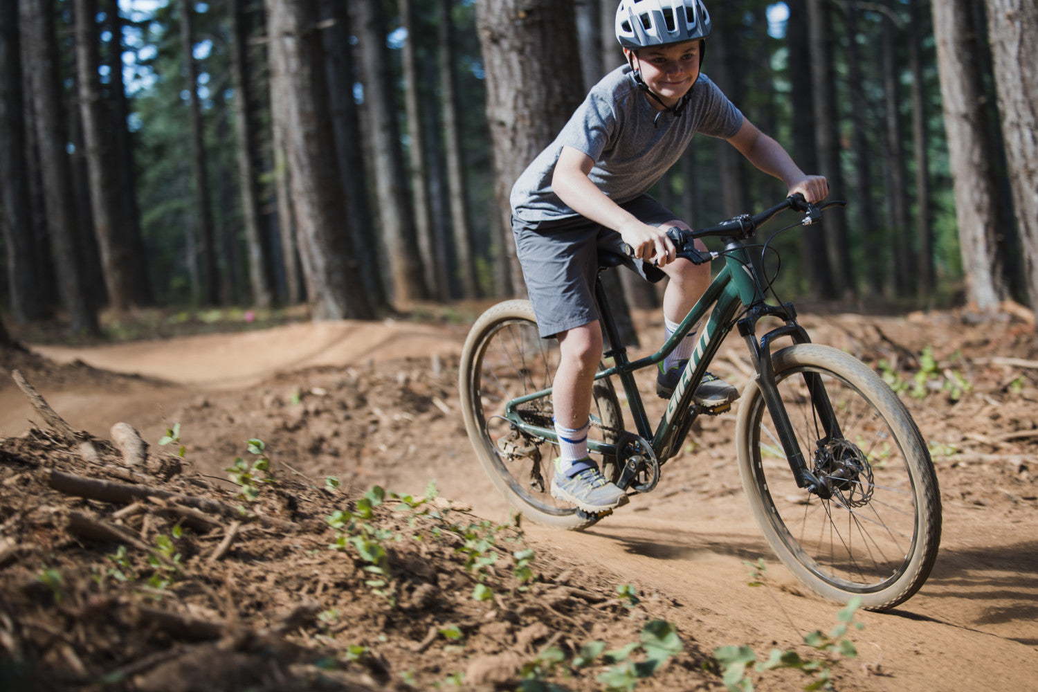 Lehké Dětské kolo Giant Talon 24"