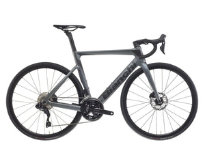 Silniční aero kolo Bianchi Oltre RACE Shimano 105 Di2