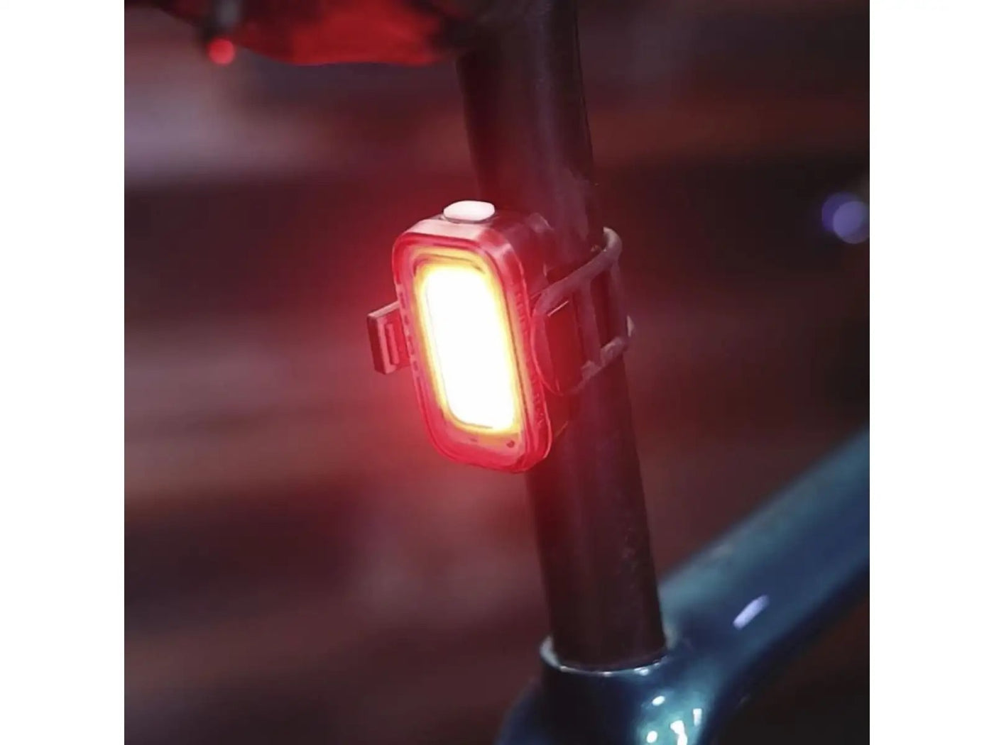Výkonné zadní světlo Blackburn Grid USB-C