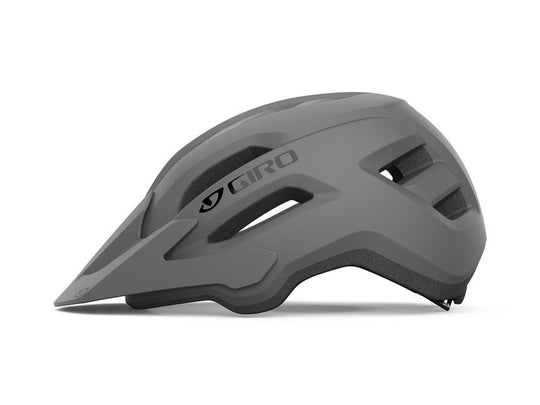 Cyklistická přilba GIRO Fixture II Mat Titanium