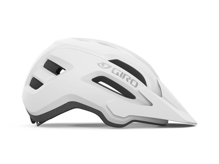 Cyklistická přilba GIRO Fixture II Mat White/Titanium