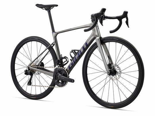 Silniční kolo Giant Defy Advanced 1 Elektrické řazení 105 12 rychlostní