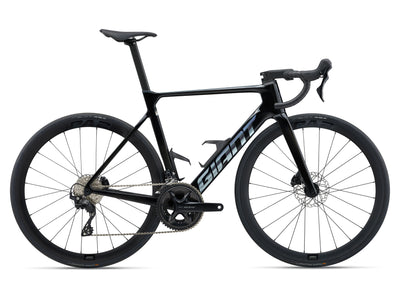 Silniční aero kolo Giant Propel Advanced, Sada Shimano 105 12s, karbonový rám a vidlice
