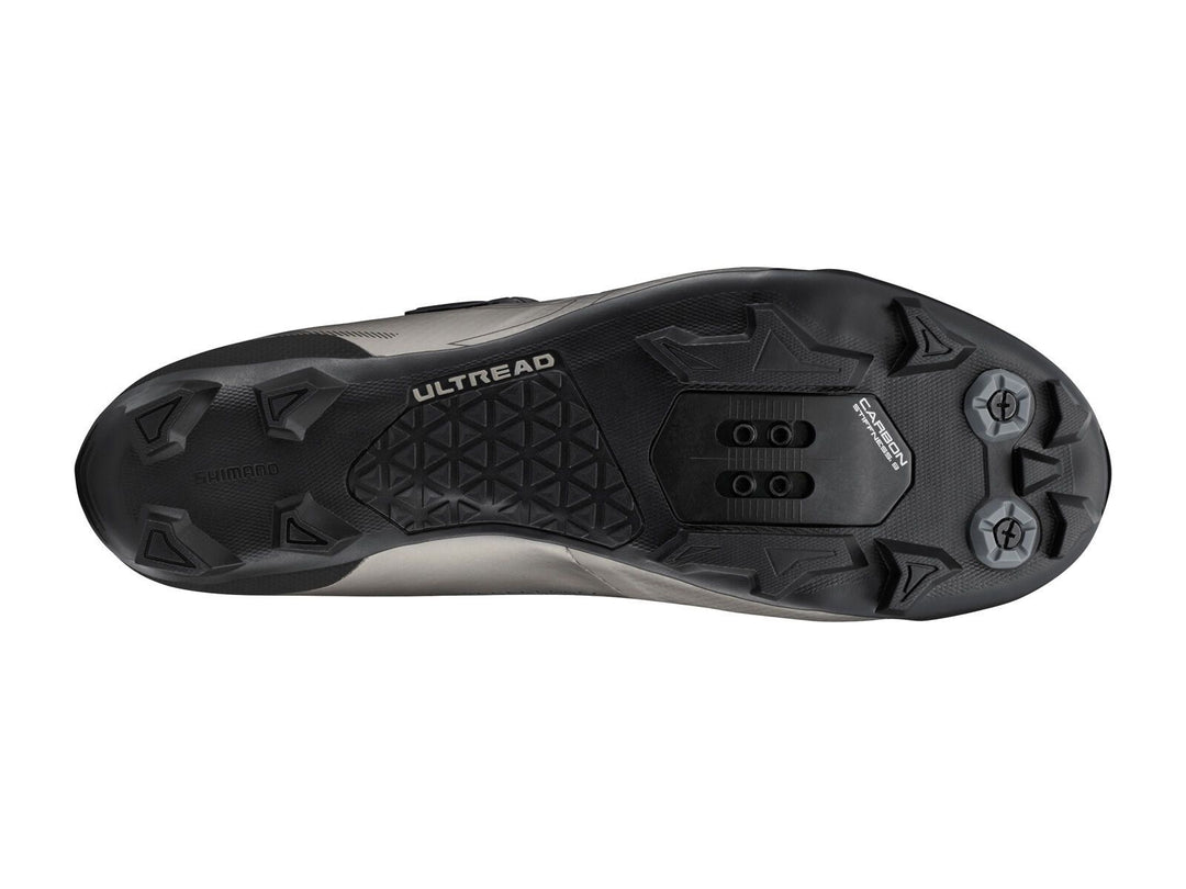 Tretry Shimano XC7