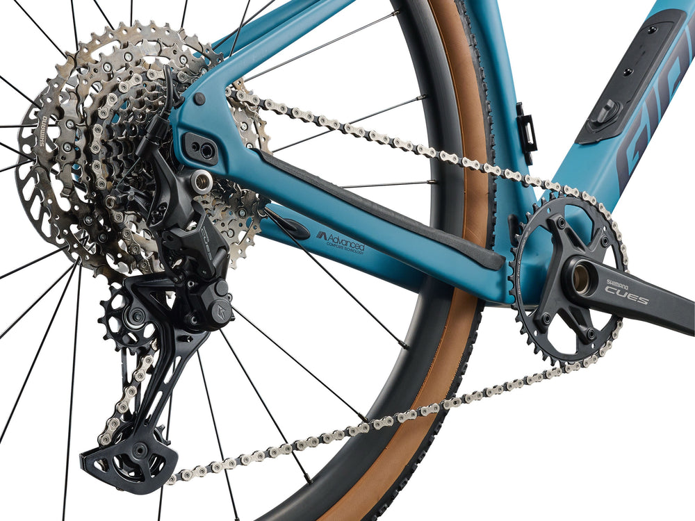 Gravel Giant Revolt Advanced 3